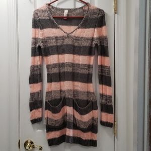 Pink a d gray stripped sweater